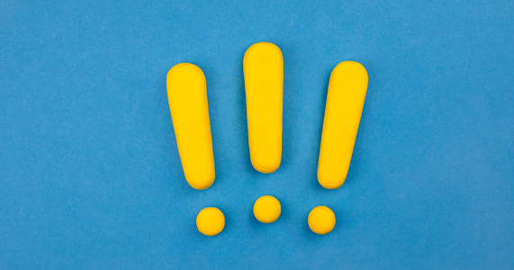 three exclamation points symbolizing event mistakes